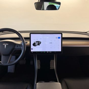 Tesla model 3 Standard Range Plus full