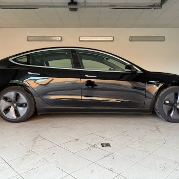Tesla model 3 Standard Range Plus full