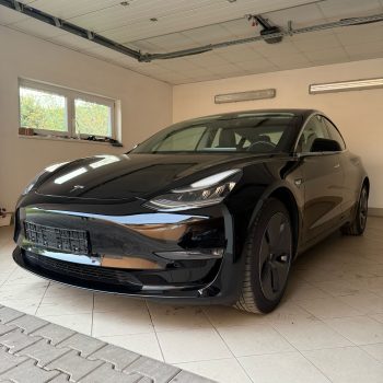 Tesla model 3 Standard Range Plus full