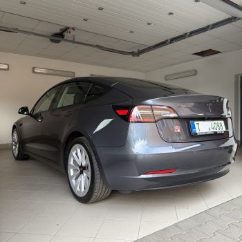 Tesla model 3 Long Range SOH 87,55% full