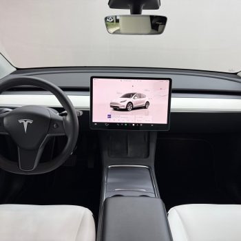 Tesla model Y Long Range SOH 92,3% full