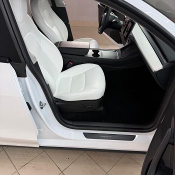 Tesla model Y Long Range SOH 92,3% full
