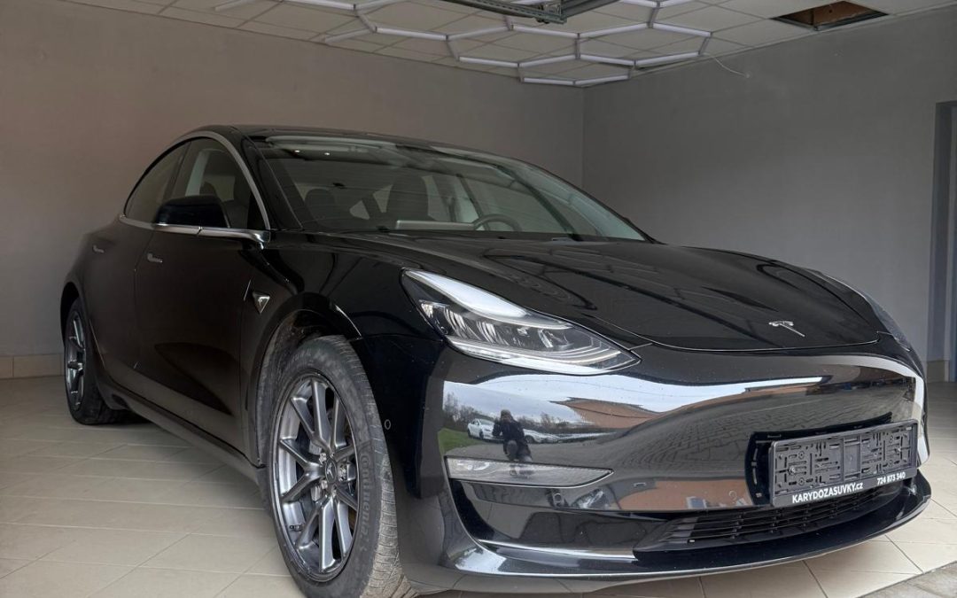 Tesla model 3 Long Range
