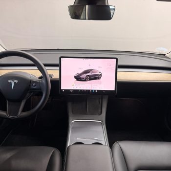 Tesla model 3 Long Range SOH 92 % full
