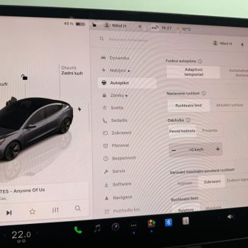 Tesla model 3 Long Range SOH 92 % full