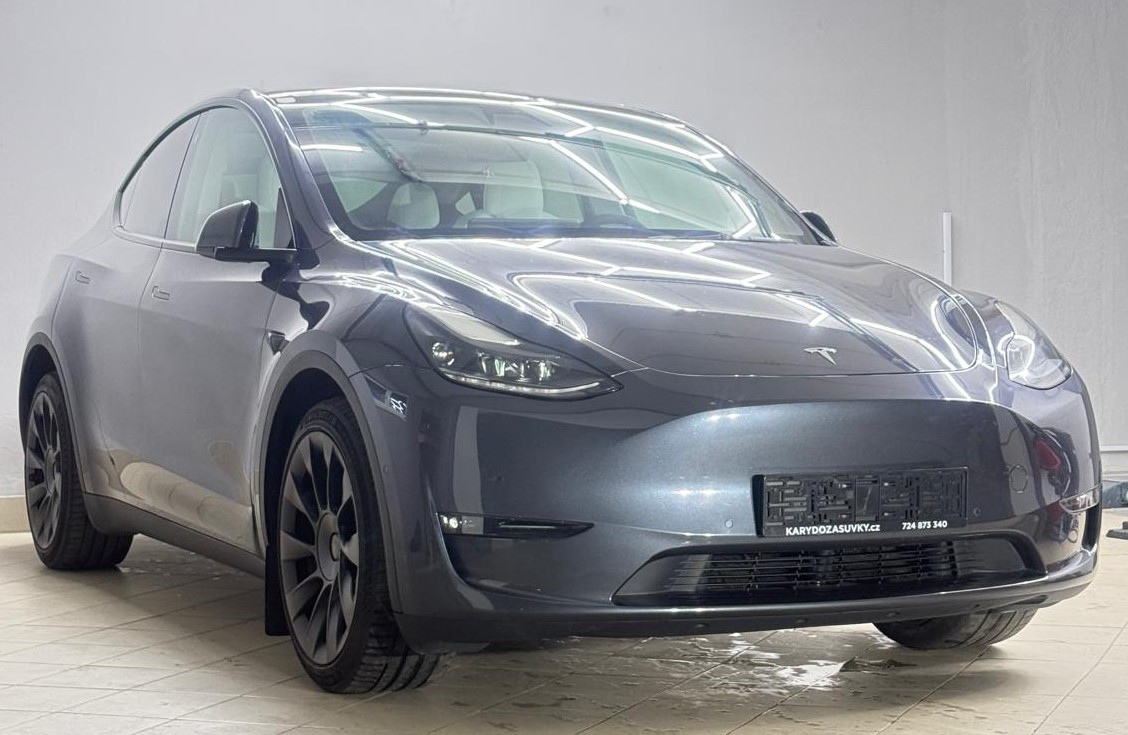 Tesla Model Y Dual Motor AWD