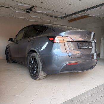 Tesla Model Y Dual Motor AWD full