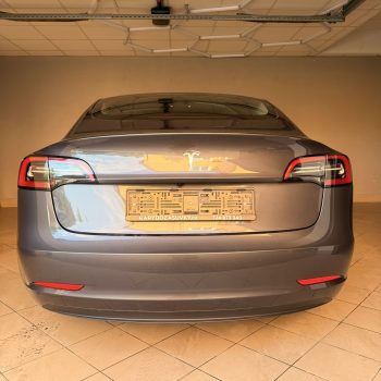 Tesla Model 3 SR+ full