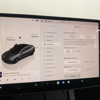 Tesla Model 3 SR+ full