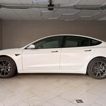 Tesla Model 3 Standard Range Plus full