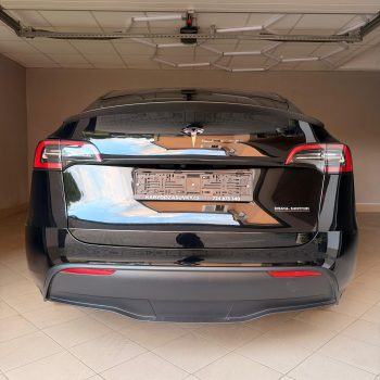 Tesla Model Y Performance full