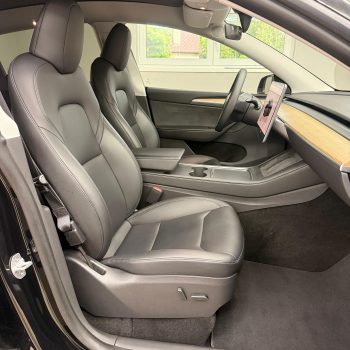 Tesla Model Y Performance full