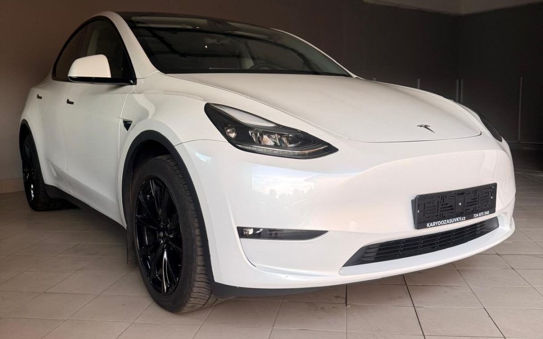 Tesla Model Y Long Range