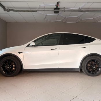 Tesla Model Y Long Range full