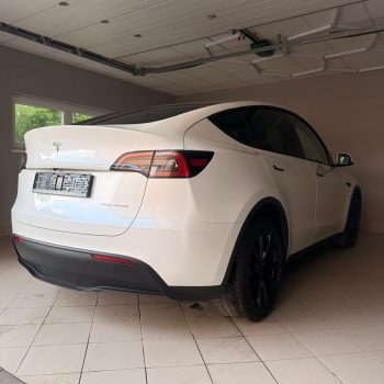 Tesla Model Y Long Range full