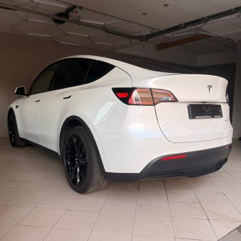 Tesla Model Y Long Range full