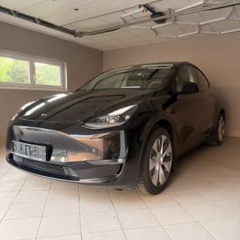 Tesla Model Y Long Range full