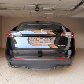 Tesla Model Y Long Range full