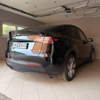 Tesla Model Y Long Range full