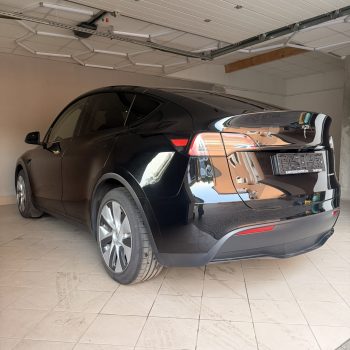 Tesla Model Y Long Range full