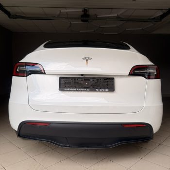 Tesla Model Y Standard Range full