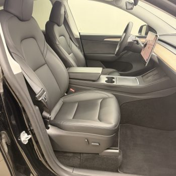 Tesla Model Y Long Range full