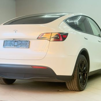 Tesla Model Y Long Range full