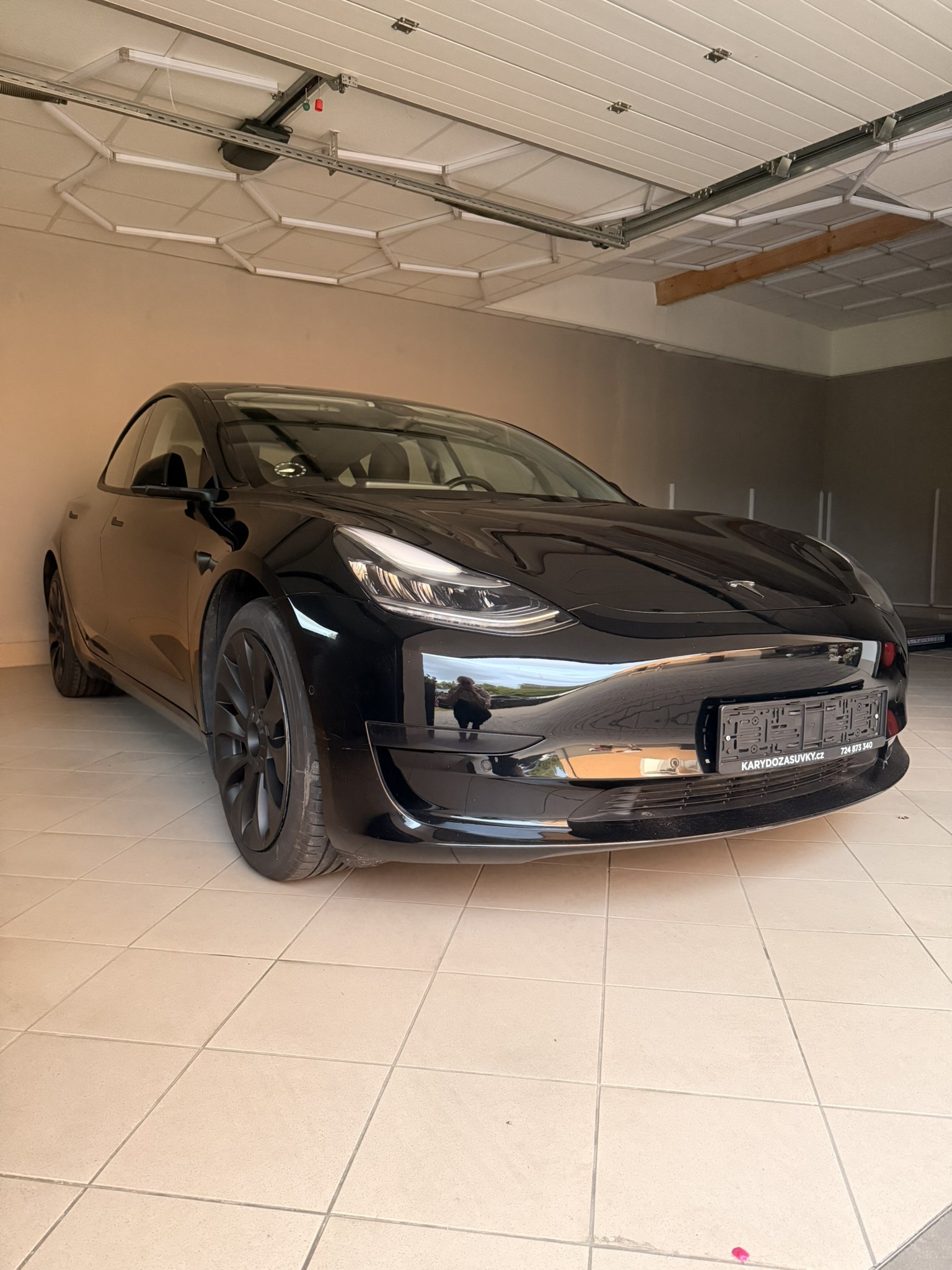 Tesla Model 3 Standard Range Plus