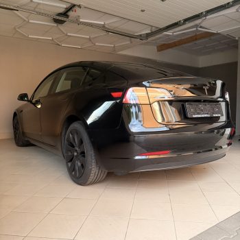Tesla Model 3 Standard Range Plus full