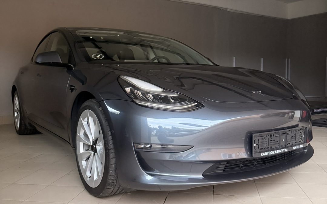 Tesla Model 3 Long Range