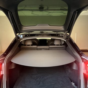 Tesla Model Y Standard Range full