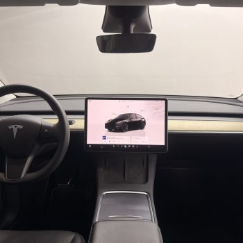 Tesla Model Y Standard Range full