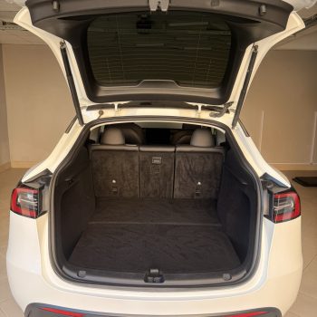 Tesla Model Y Long Range full
