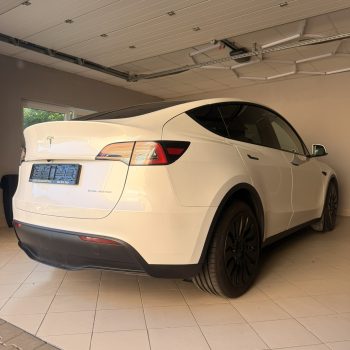 Tesla Model Y Long Range full