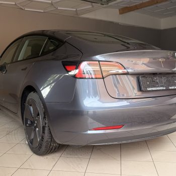 Tesla Model 3 Standard Range full