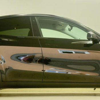 Tesla Model Y Performance full