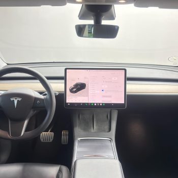 Tesla Model Y Performance full